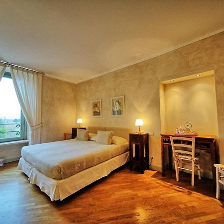 Bed and Breakfast Garni Del Gardoncino Манерба-дель-Гарда Экстерьер фото
