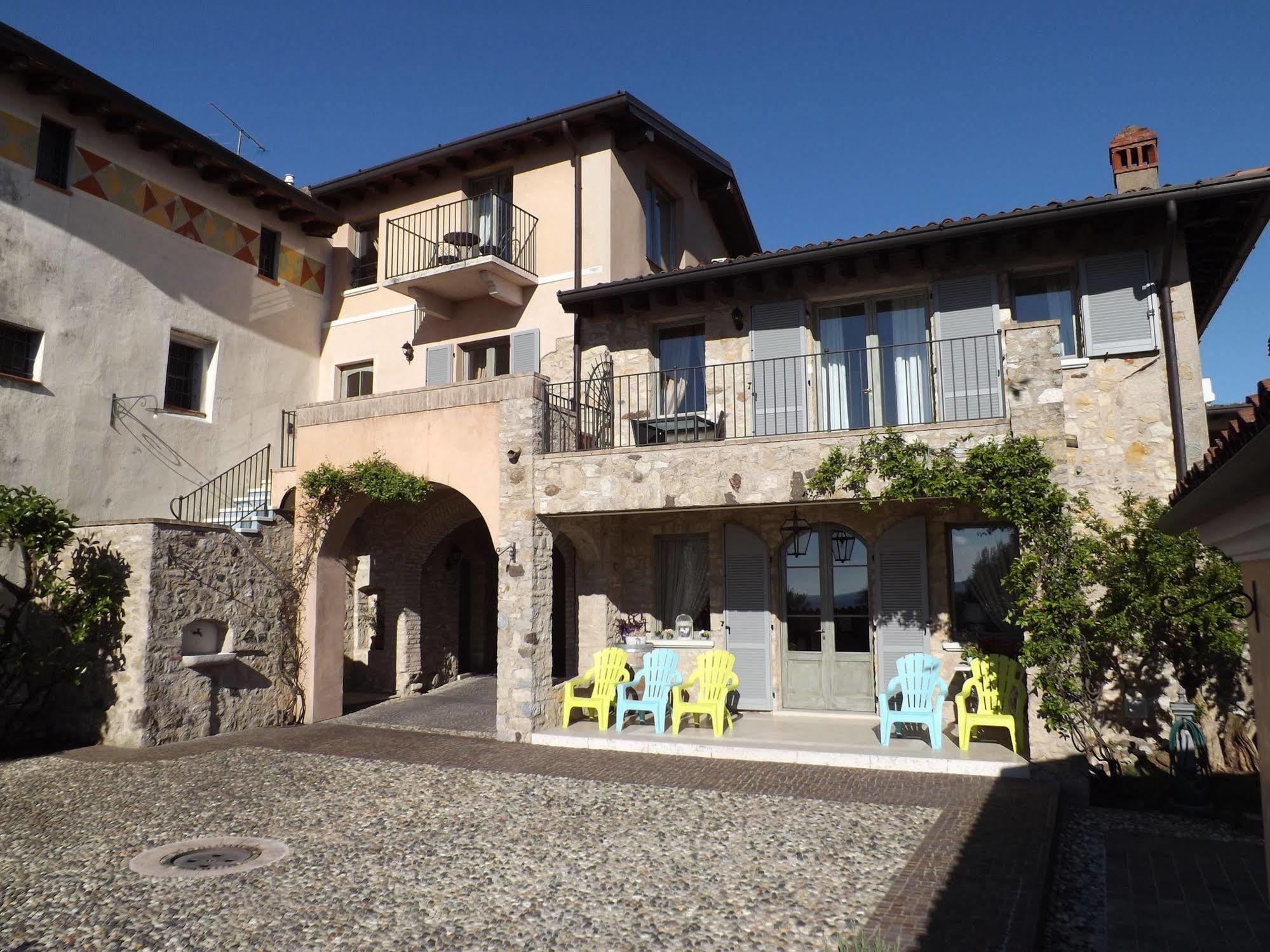 Bed and Breakfast Garni Del Gardoncino Манерба-дель-Гарда Экстерьер фото