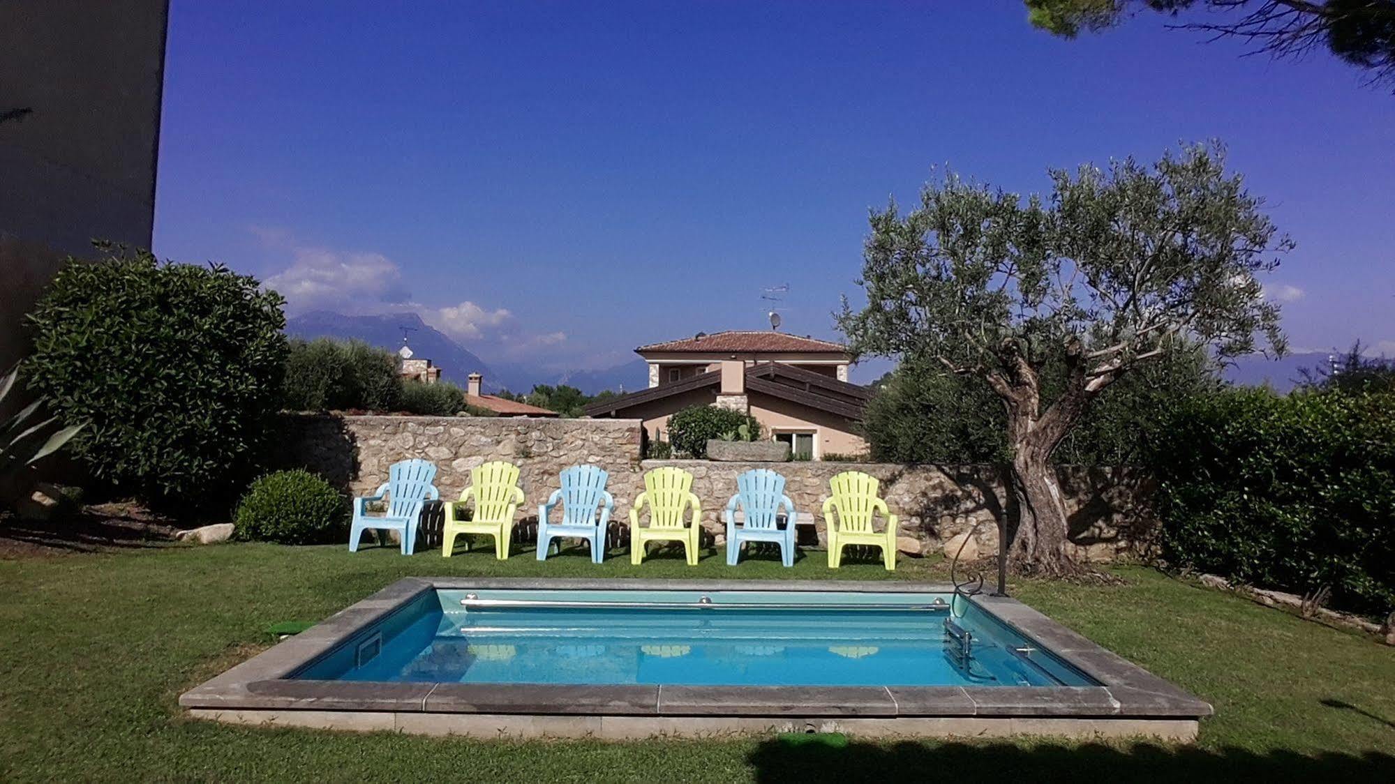 Bed and Breakfast Garni Del Gardoncino Манерба-дель-Гарда Экстерьер фото