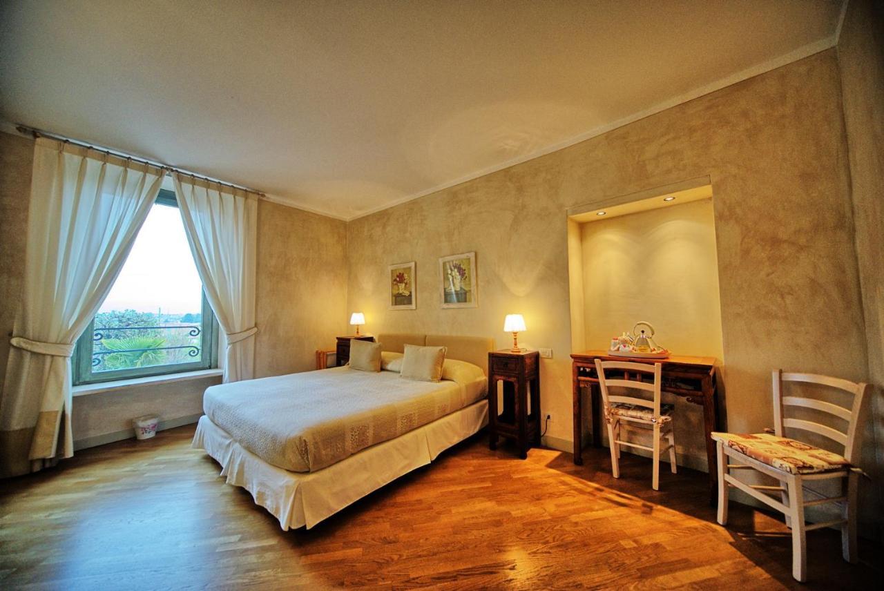 Bed and Breakfast Garni Del Gardoncino Манерба-дель-Гарда Экстерьер фото