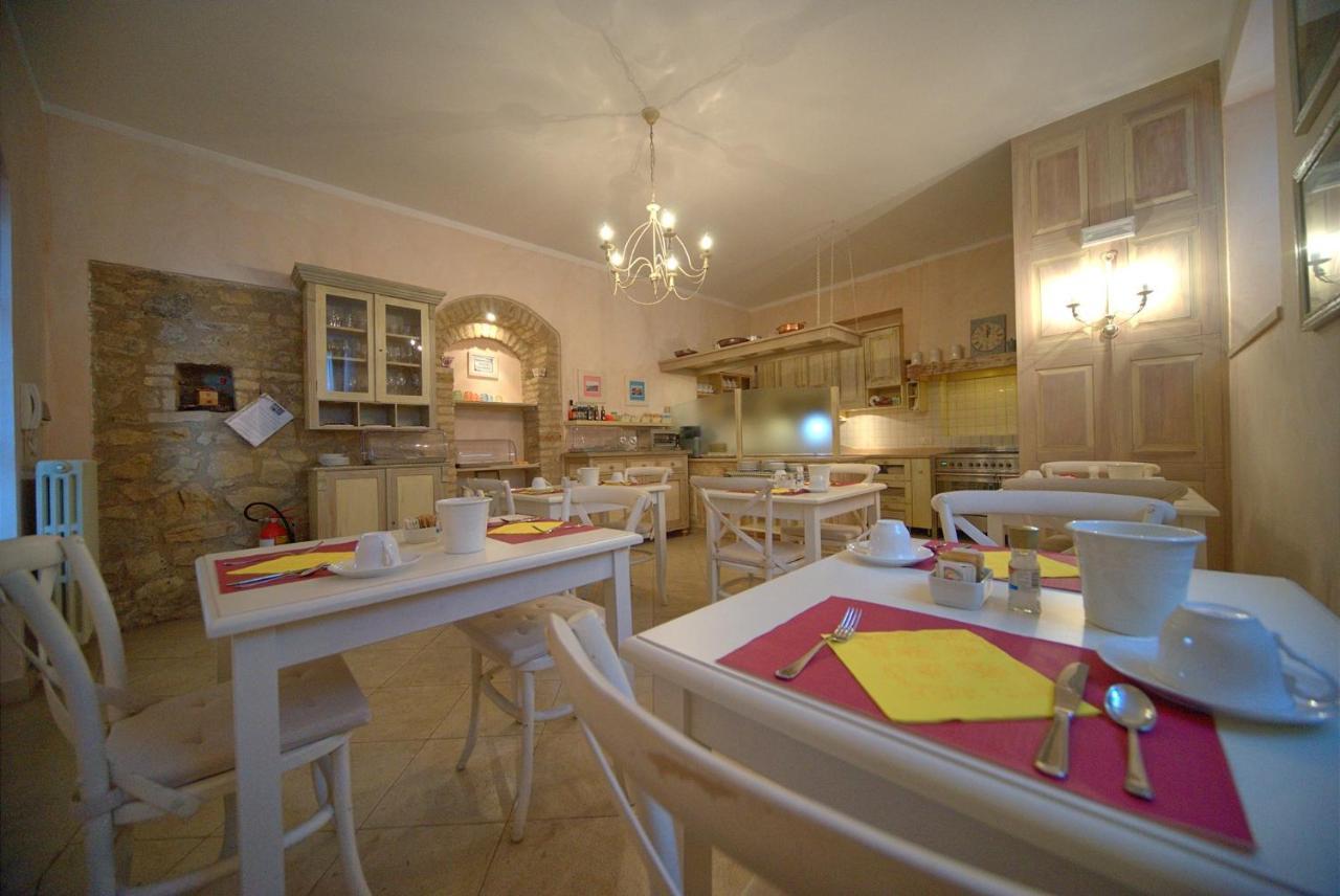 Bed and Breakfast Garni Del Gardoncino Манерба-дель-Гарда Экстерьер фото